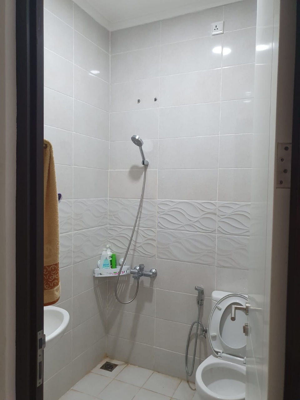 DiJual Rumah di Cherryville Grand Wisata Tambun